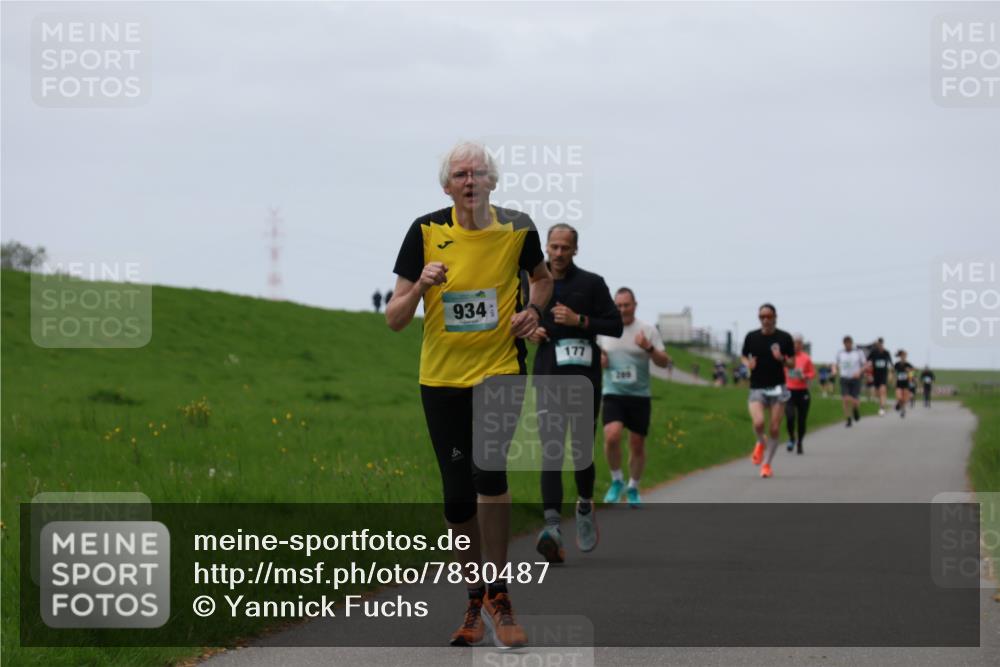 04.05.2025 - 8. Wedeler Halbmarathon Yannick Fuchs http://msf.ph/oto/7830487 04.05.2025 11:19:18 Laufen 934, 177, 208 meine-sportfotos.de