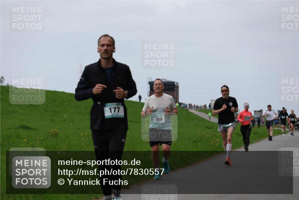 04.05.2025 - 8. Wedeler Halbmarathon Yannick Fuchs http://msf.ph/oto/7830557 04.05.2025 11:19:21 Laufen 177, 289, 1108 meine-sportfotos.de
