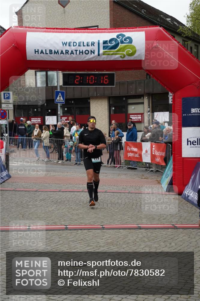 04.05.2025 - 8. Wedeler Halbmarathon Felixshl http://msf.ph/oto/7830582 04.05.2025 12:10:14 Ziel 173, 179 meine-sportfotos.de