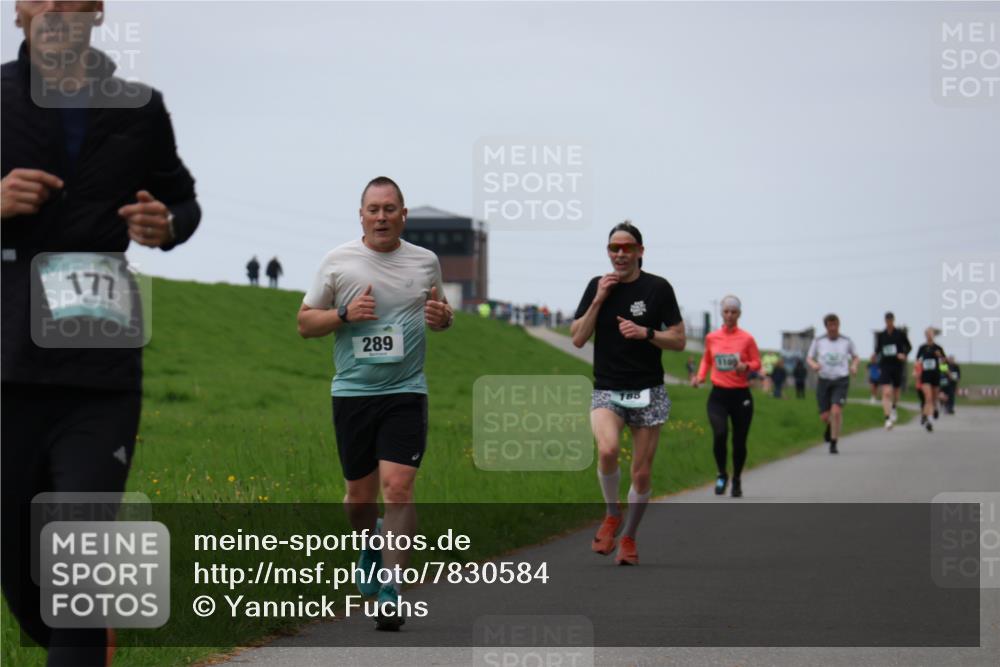 04.05.2025 - 8. Wedeler Halbmarathon Yannick Fuchs http://msf.ph/oto/7830584 04.05.2025 11:19:22 Laufen 177, 289, 188 meine-sportfotos.de
