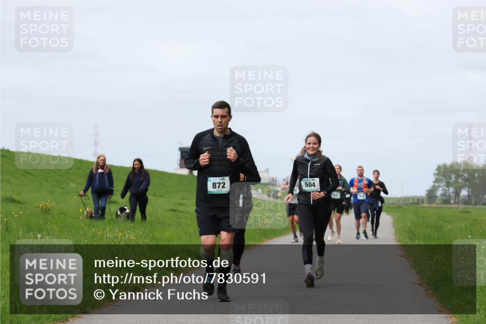 04.05.2025 - 8. Wedeler Halbmarathon Yannick Fuchs http://msf.ph/oto/7830591 04.05.2025 11:39:02 Laufen 10, 872, 504 meine-sportfotos.de