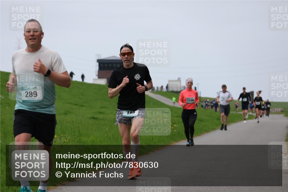 04.05.2025 - 8. Wedeler Halbmarathon Yannick Fuchs http://msf.ph/oto/7830630 04.05.2025 11:19:24 Laufen 289, 188, 1108 meine-sportfotos.de