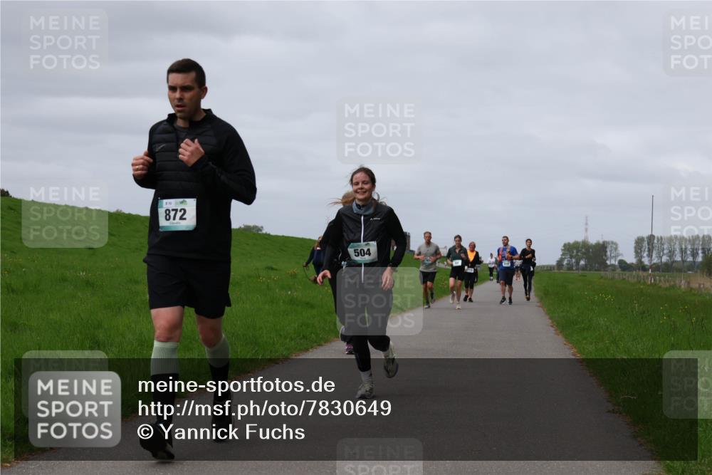 04.05.2025 - 8. Wedeler Halbmarathon Yannick Fuchs http://msf.ph/oto/7830649 04.05.2025 11:39:06 Laufen 872, 504 meine-sportfotos.de