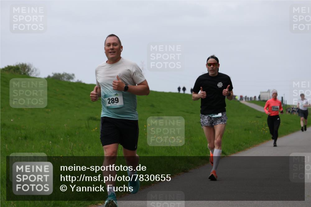 04.05.2025 - 8. Wedeler Halbmarathon Yannick Fuchs http://msf.ph/oto/7830655 04.05.2025 11:19:25 Laufen 289, 1108 meine-sportfotos.de