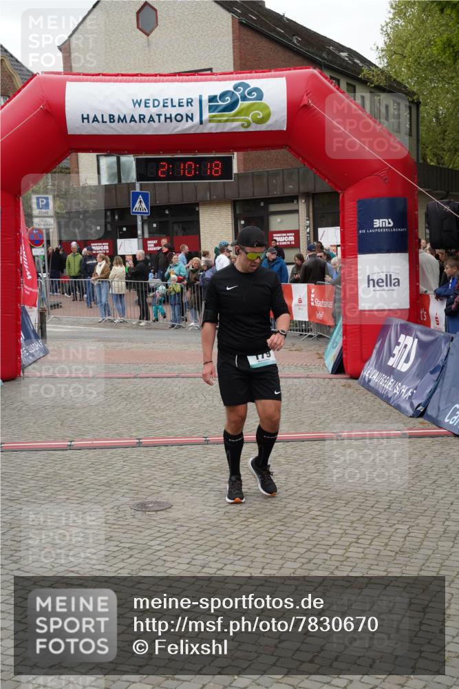 04.05.2025 - 8. Wedeler Halbmarathon Felixshl http://msf.ph/oto/7830670 04.05.2025 12:10:16 Ziel 179 meine-sportfotos.de