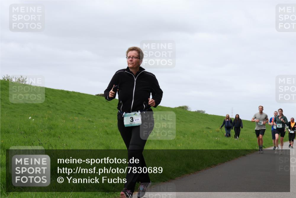 04.05.2025 - 8. Wedeler Halbmarathon Yannick Fuchs http://msf.ph/oto/7830689 04.05.2025 11:39:09 Laufen 3, 115, 64 meine-sportfotos.de