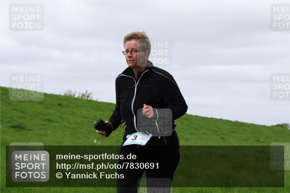 04.05.2025 - 8. Wedeler Halbmarathon Yannick Fuchs http://msf.ph/oto/7830691 04.05.2025 11:39:09 Laufen 3 meine-sportfotos.de