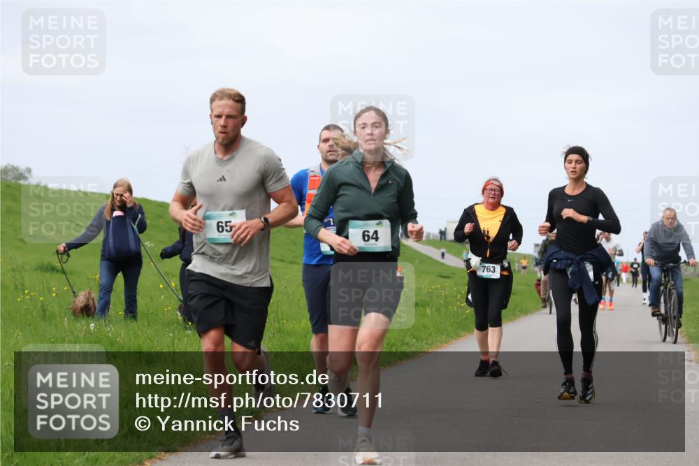 04.05.2025 - 8. Wedeler Halbmarathon Yannick Fuchs http://msf.ph/oto/7830711 04.05.2025 11:39:11 Laufen 65, 64, 763 meine-sportfotos.de