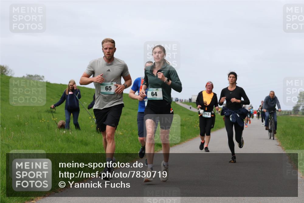 04.05.2025 - 8. Wedeler Halbmarathon Yannick Fuchs http://msf.ph/oto/7830719 04.05.2025 11:39:11 Laufen 65, 64, 763 meine-sportfotos.de