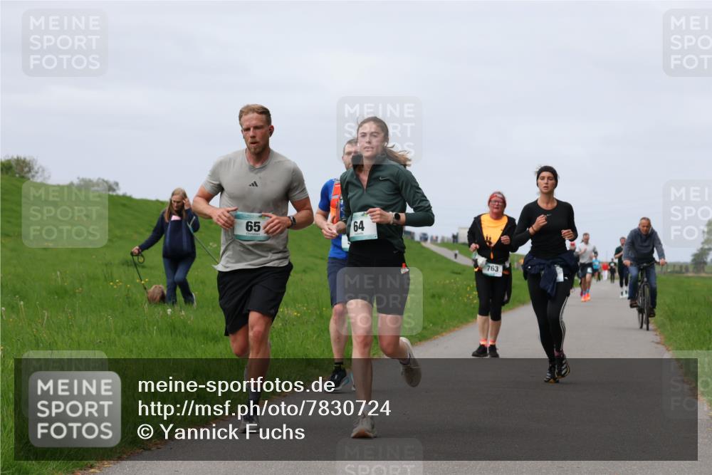 04.05.2025 - 8. Wedeler Halbmarathon Yannick Fuchs http://msf.ph/oto/7830724 04.05.2025 11:39:11 Laufen 65, 64, 763 meine-sportfotos.de