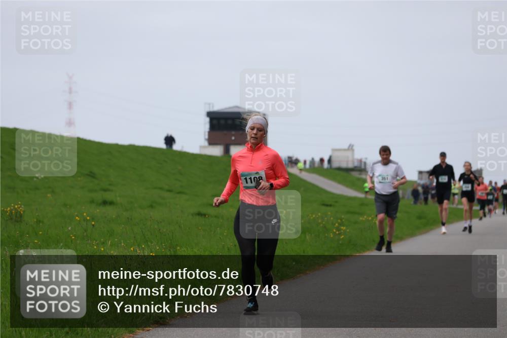 04.05.2025 - 8. Wedeler Halbmarathon Yannick Fuchs http://msf.ph/oto/7830748 04.05.2025 11:19:30 Laufen 1108 meine-sportfotos.de