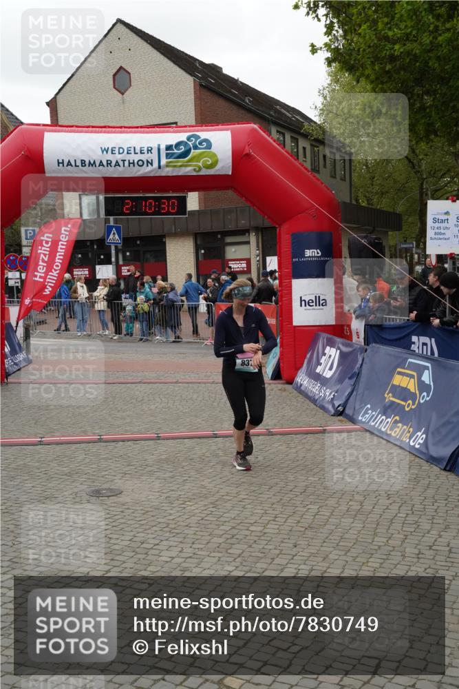 04.05.2025 - 8. Wedeler Halbmarathon Felixshl http://msf.ph/oto/7830749 04.05.2025 12:10:28 Ziel 837 meine-sportfotos.de
