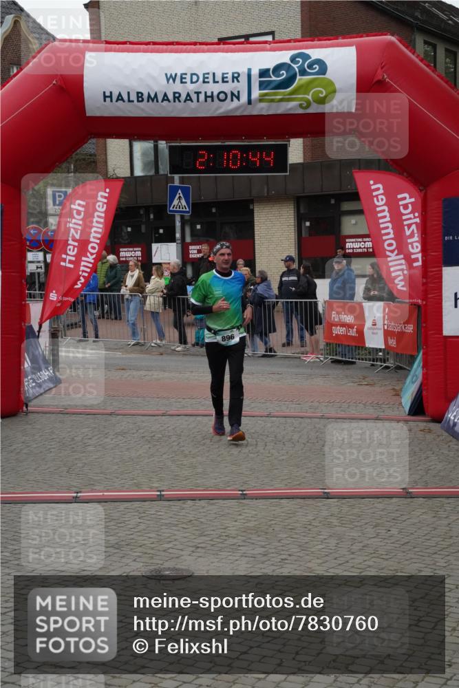 04.05.2025 - 8. Wedeler Halbmarathon Felixshl http://msf.ph/oto/7830760 04.05.2025 12:10:42 Ziel 896 meine-sportfotos.de