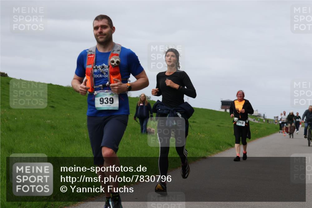 04.05.2025 - 8. Wedeler Halbmarathon Yannick Fuchs http://msf.ph/oto/7830796 04.05.2025 11:39:15 Laufen 939, 763 meine-sportfotos.de