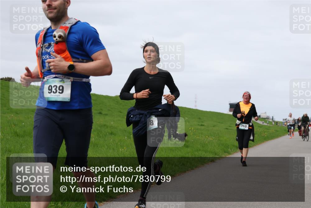 04.05.2025 - 8. Wedeler Halbmarathon Yannick Fuchs http://msf.ph/oto/7830799 04.05.2025 11:39:15 Laufen 939, 8, 763 meine-sportfotos.de