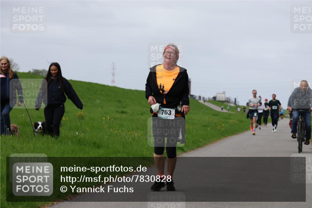 04.05.2025 - 8. Wedeler Halbmarathon Yannick Fuchs http://msf.ph/oto/7830828 04.05.2025 11:39:17 Laufen 763 meine-sportfotos.de
