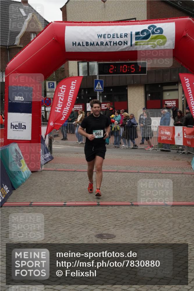 04.05.2025 - 8. Wedeler Halbmarathon Felixshl http://msf.ph/oto/7830880 04.05.2025 12:10:49 Ziel 503 meine-sportfotos.de