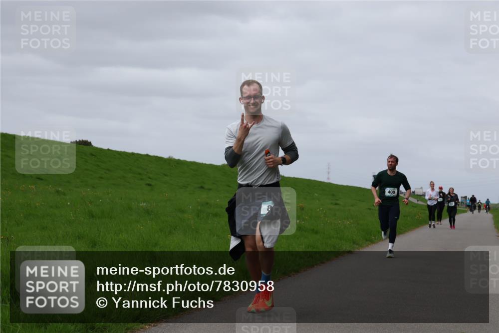 04.05.2025 - 8. Wedeler Halbmarathon Yannick Fuchs http://msf.ph/oto/7830958 04.05.2025 11:39:30 Laufen 400 meine-sportfotos.de