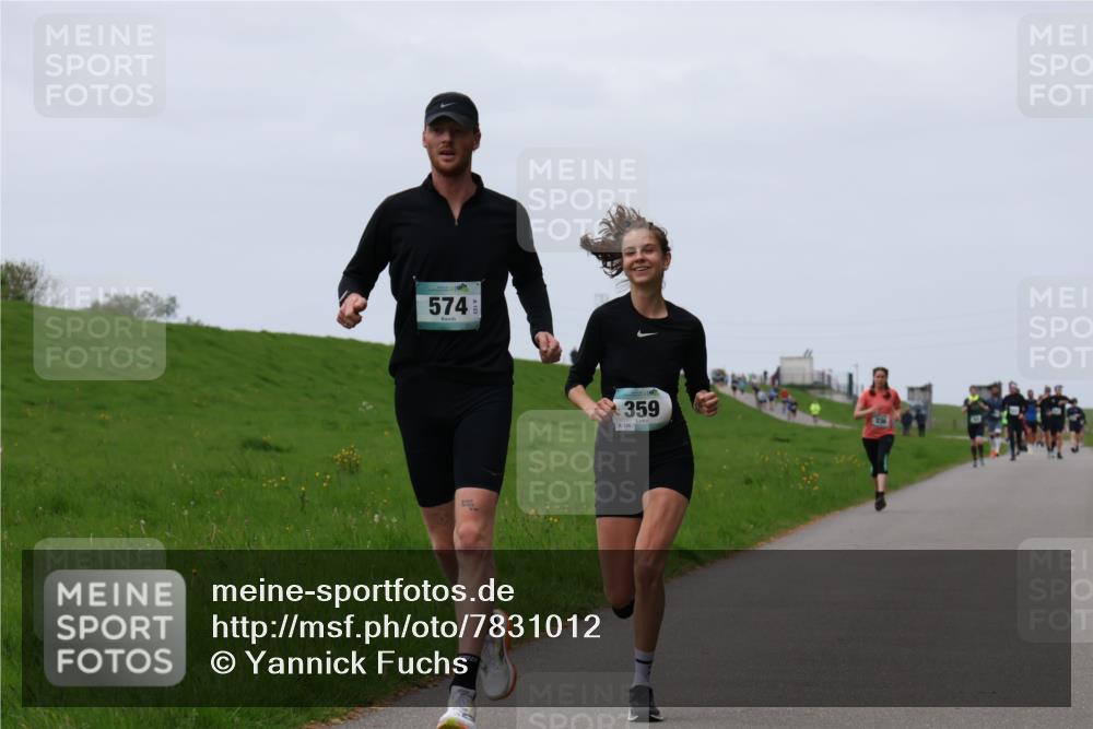 04.05.2025 - 8. Wedeler Halbmarathon Yannick Fuchs http://msf.ph/oto/7831012 04.05.2025 11:19:49 Laufen 574, 359, 126 meine-sportfotos.de