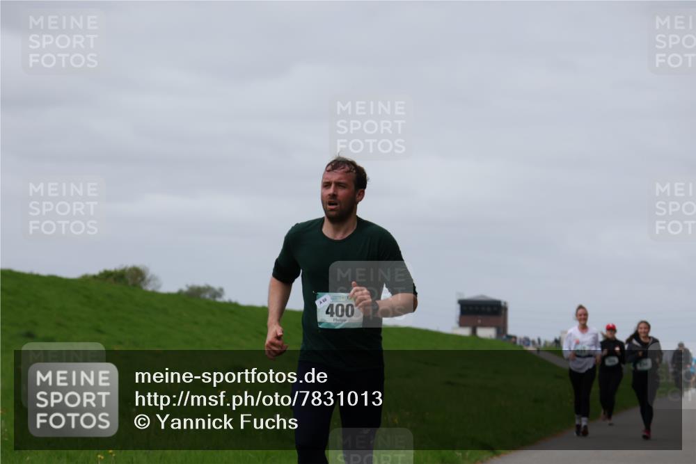 04.05.2025 - 8. Wedeler Halbmarathon Yannick Fuchs http://msf.ph/oto/7831013 04.05.2025 11:39:32 Laufen 68, 400 meine-sportfotos.de