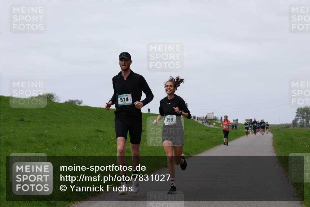 04.05.2025 - 8. Wedeler Halbmarathon Yannick Fuchs http://msf.ph/oto/7831027 04.05.2025 11:19:50 Laufen 574, 359 meine-sportfotos.de