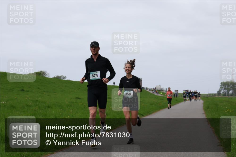 04.05.2025 - 8. Wedeler Halbmarathon Yannick Fuchs http://msf.ph/oto/7831030 04.05.2025 11:19:50 Laufen 574, 359 meine-sportfotos.de