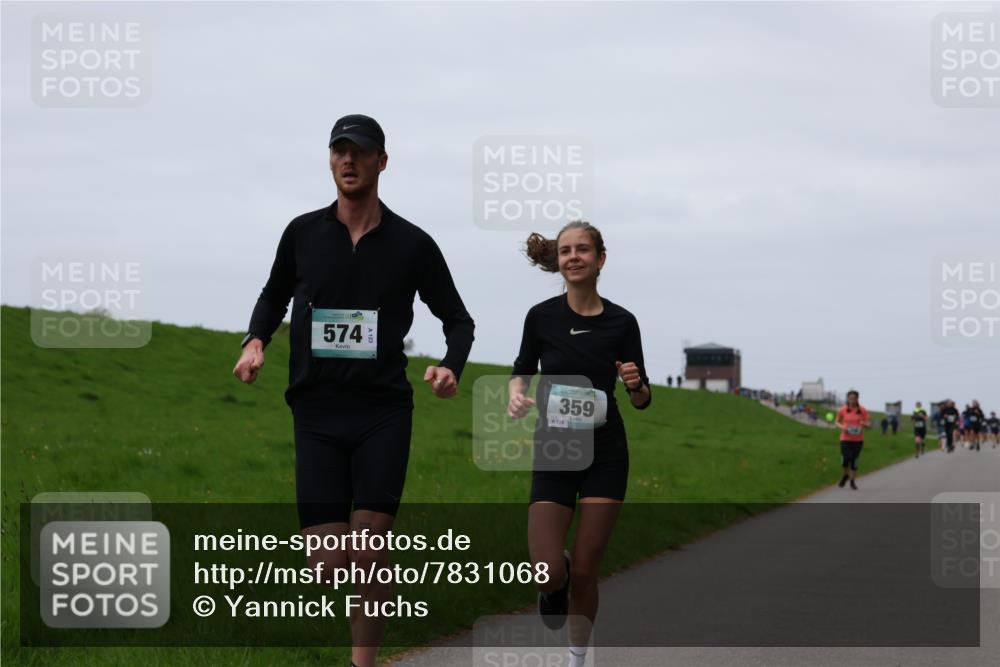 04.05.2025 - 8. Wedeler Halbmarathon Yannick Fuchs http://msf.ph/oto/7831068 04.05.2025 11:19:51 Laufen 574, 359, 126 meine-sportfotos.de