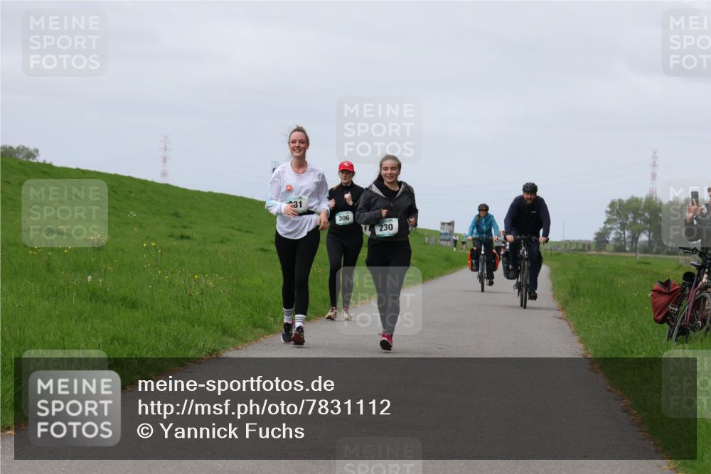 04.05.2025 - 8. Wedeler Halbmarathon Yannick Fuchs http://msf.ph/oto/7831112 04.05.2025 11:39:40 Laufen 31, 306, 230 meine-sportfotos.de