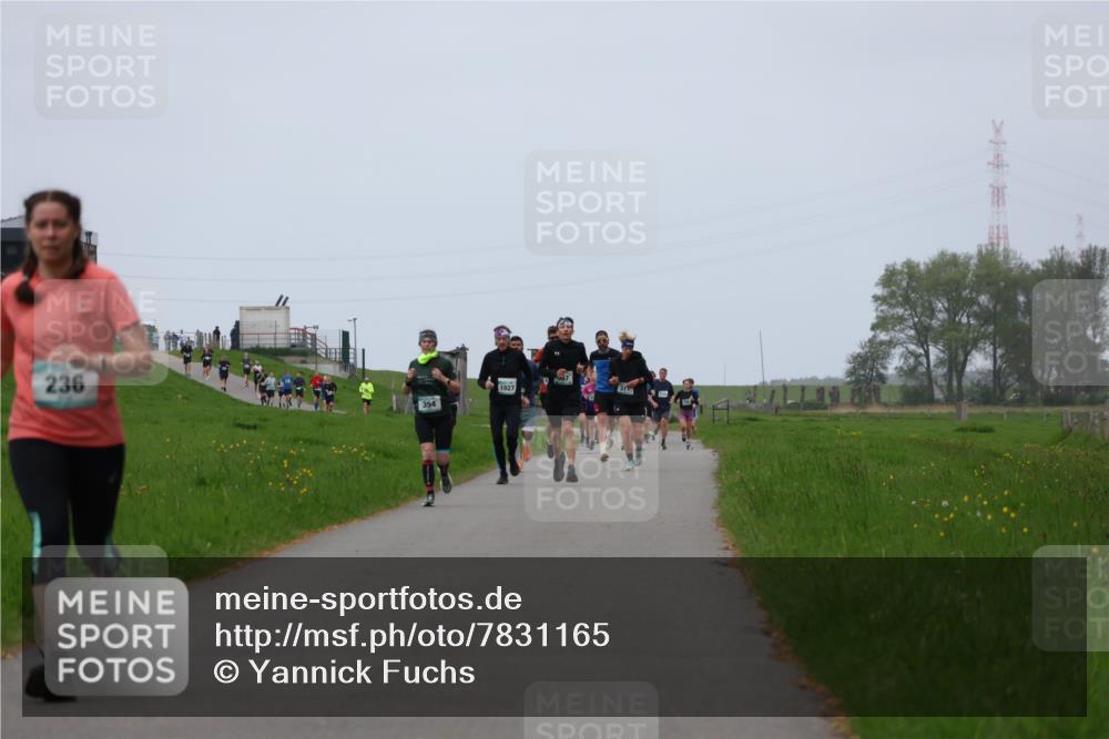 04.05.2025 - 8. Wedeler Halbmarathon Yannick Fuchs http://msf.ph/oto/7831165 04.05.2025 11:19:59 Laufen 236, 354, 1027, 311 meine-sportfotos.de