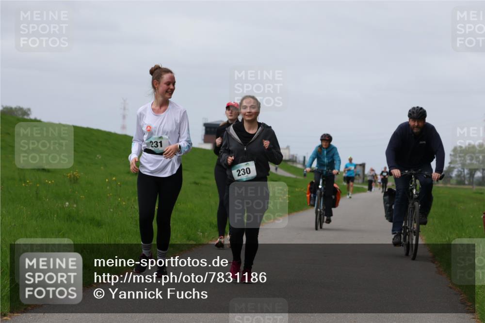 04.05.2025 - 8. Wedeler Halbmarathon Yannick Fuchs http://msf.ph/oto/7831186 04.05.2025 11:39:43 Laufen 231, 230 meine-sportfotos.de