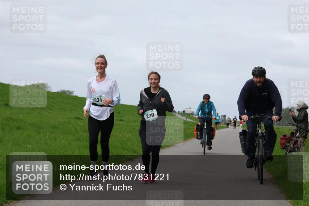 04.05.2025 - 8. Wedeler Halbmarathon Yannick Fuchs http://msf.ph/oto/7831221 04.05.2025 11:39:44 Laufen 231, 230 meine-sportfotos.de