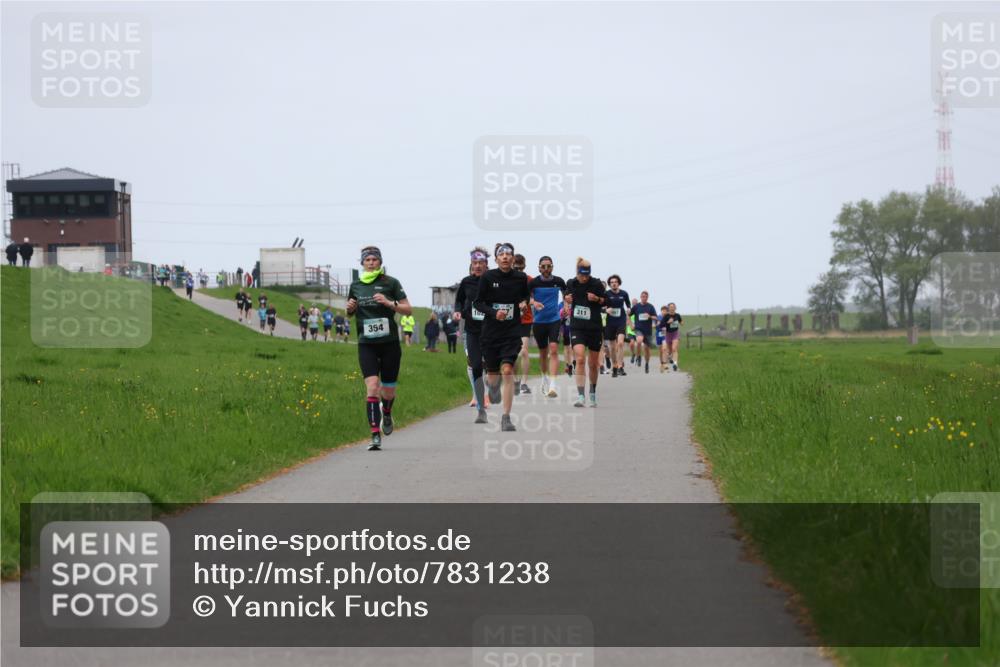 04.05.2025 - 8. Wedeler Halbmarathon Yannick Fuchs http://msf.ph/oto/7831238 04.05.2025 11:20:03 Laufen  meine-sportfotos.de