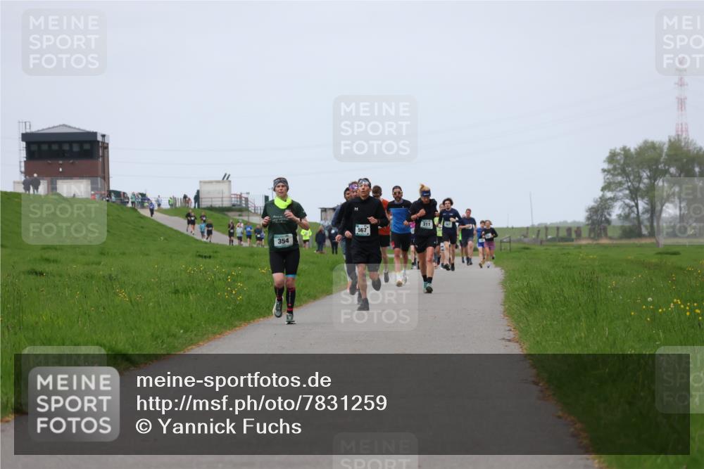 04.05.2025 - 8. Wedeler Halbmarathon Yannick Fuchs http://msf.ph/oto/7831259 04.05.2025 11:20:03 Laufen  meine-sportfotos.de