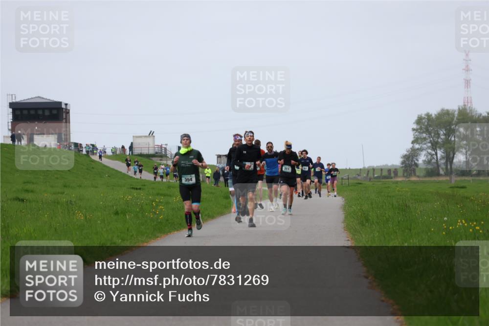 04.05.2025 - 8. Wedeler Halbmarathon Yannick Fuchs http://msf.ph/oto/7831269 04.05.2025 11:20:04 Laufen  meine-sportfotos.de