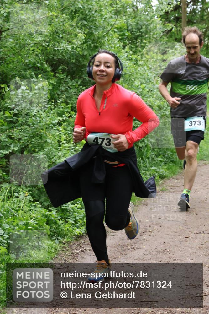 04.05.2025 - 8. Wedeler Halbmarathon Lena Gebhardt http://msf.ph/oto/7831324 04.05.2025 11:17:46 Laufen 473, 373 meine-sportfotos.de