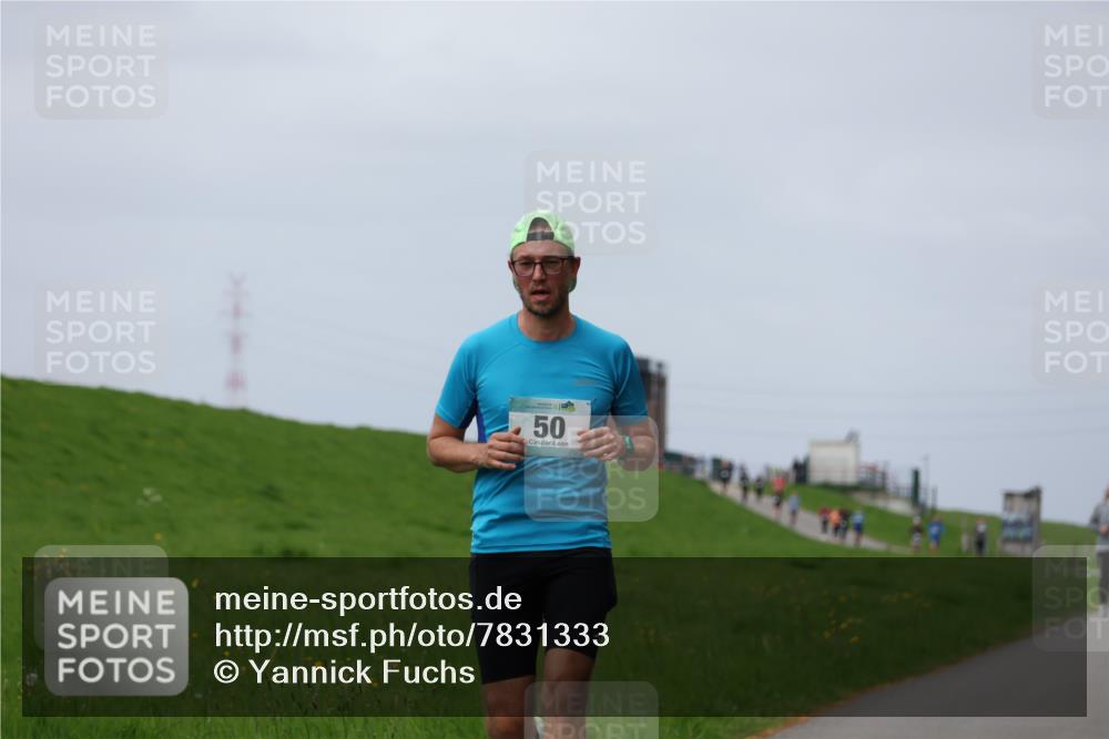 04.05.2025 - 8. Wedeler Halbmarathon Yannick Fuchs http://msf.ph/oto/7831333 04.05.2025 11:40:04 Laufen 50 meine-sportfotos.de