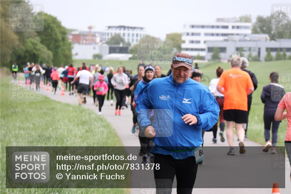 04.05.2025 - 8. Wedeler Halbmarathon Yannick Fuchs http://msf.ph/oto/7831378 04.05.2025 11:20:12 Laufen 8 meine-sportfotos.de