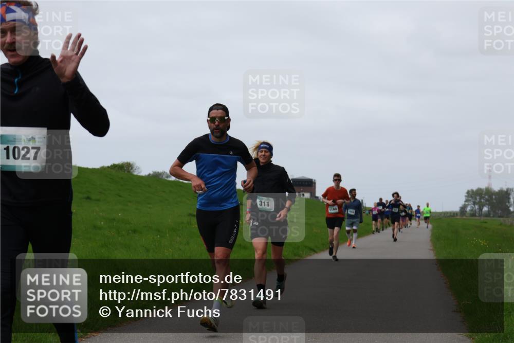 04.05.2025 - 8. Wedeler Halbmarathon Yannick Fuchs http://msf.ph/oto/7831491 04.05.2025 11:20:22 Laufen 1027, 311, 1160 meine-sportfotos.de