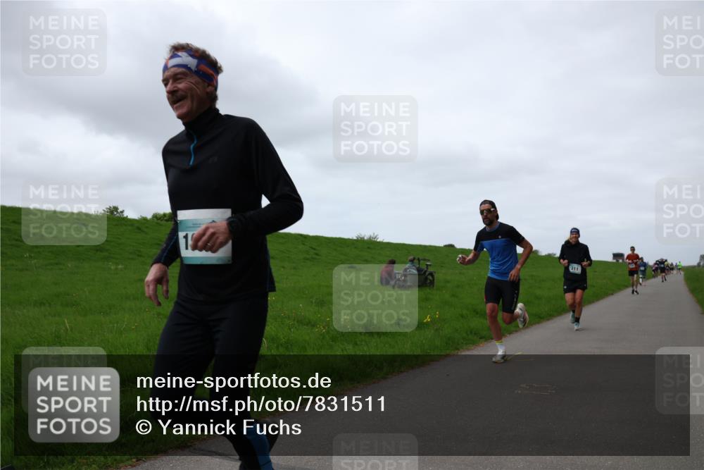 04.05.2025 - 8. Wedeler Halbmarathon Yannick Fuchs http://msf.ph/oto/7831511 04.05.2025 11:20:23 Laufen 1, 311 meine-sportfotos.de