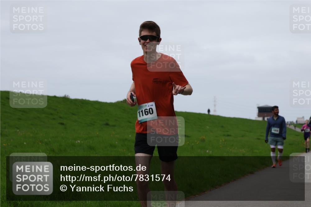 04.05.2025 - 8. Wedeler Halbmarathon Yannick Fuchs http://msf.ph/oto/7831574 04.05.2025 11:20:29 Laufen 148, 1160, 1000 meine-sportfotos.de