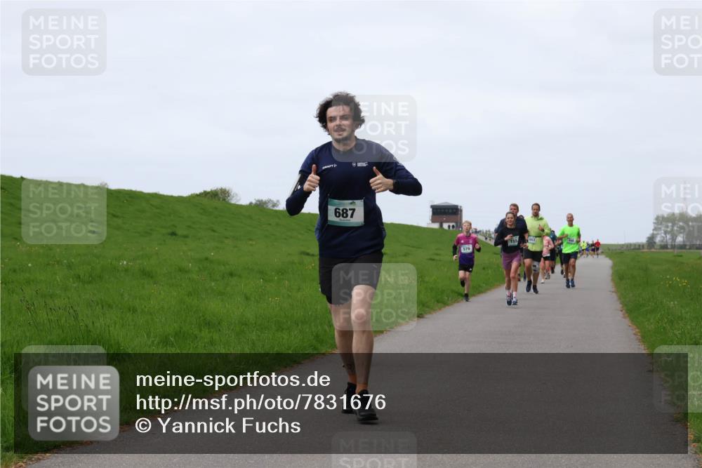 04.05.2025 - 8. Wedeler Halbmarathon Yannick Fuchs http://msf.ph/oto/7831676 04.05.2025 11:20:34 Laufen 687, 155 meine-sportfotos.de