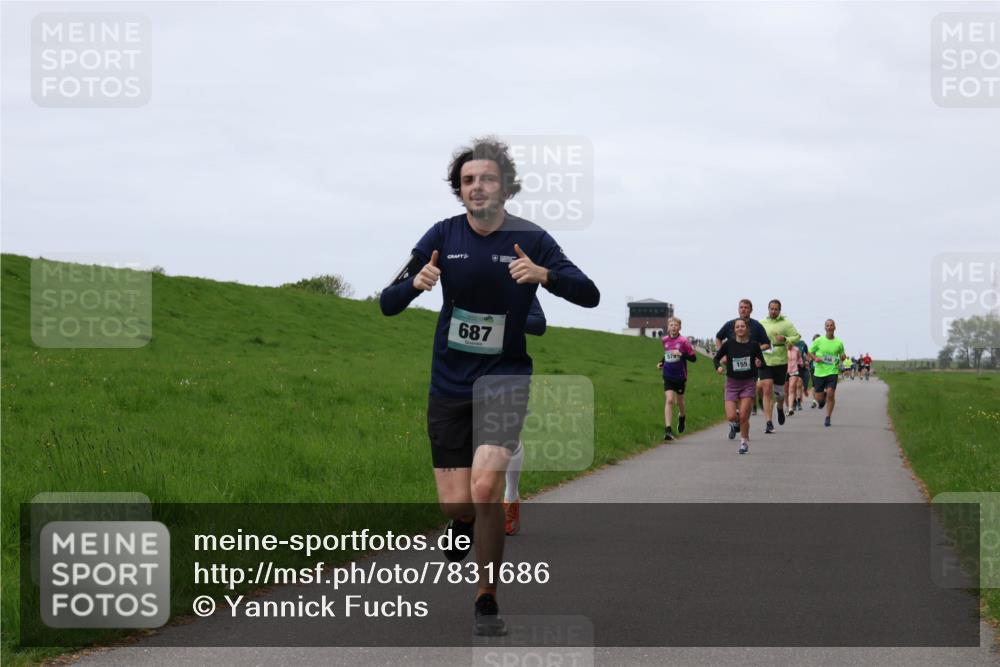 04.05.2025 - 8. Wedeler Halbmarathon Yannick Fuchs http://msf.ph/oto/7831686 04.05.2025 11:20:34 Laufen 687, 579, 155 meine-sportfotos.de