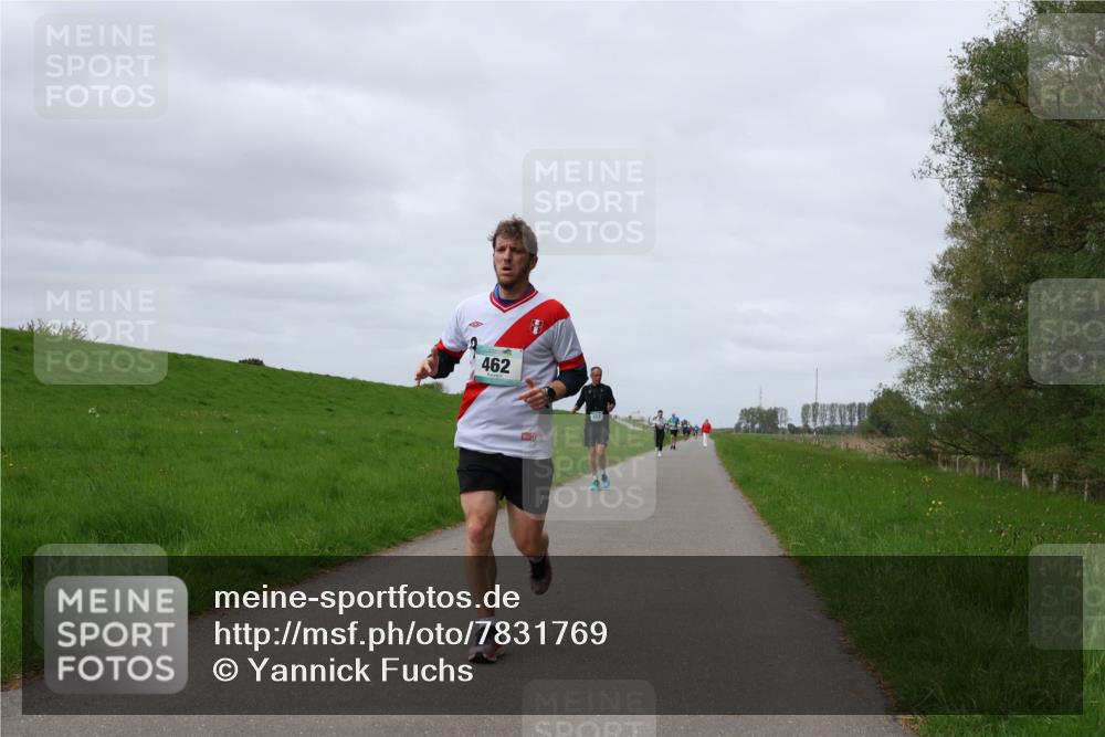 04.05.2025 - 8. Wedeler Halbmarathon Yannick Fuchs http://msf.ph/oto/7831769 04.05.2025 11:40:46 Laufen 462 meine-sportfotos.de