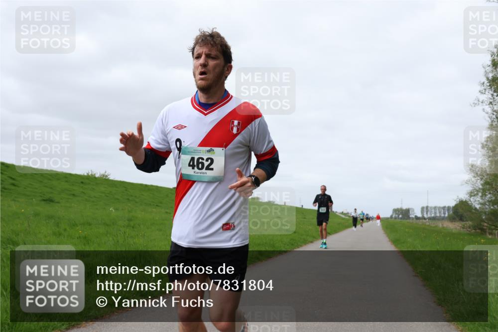 04.05.2025 - 8. Wedeler Halbmarathon Yannick Fuchs http://msf.ph/oto/7831804 04.05.2025 11:40:47 Laufen 462 meine-sportfotos.de