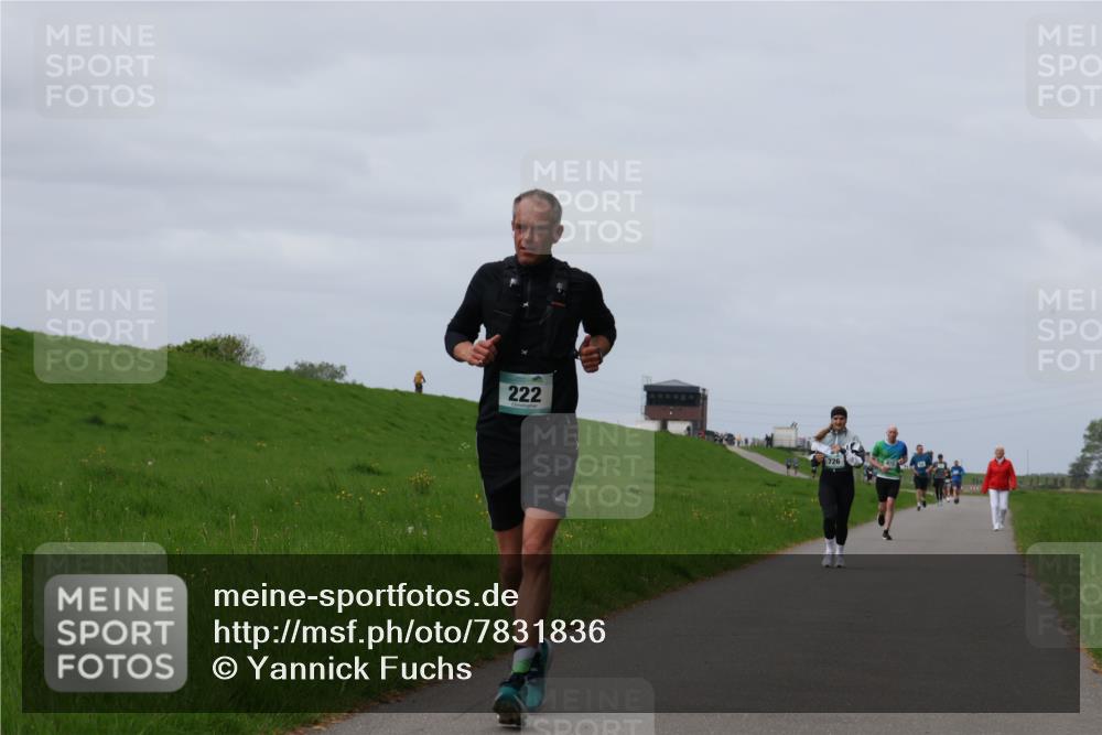 04.05.2025 - 8. Wedeler Halbmarathon Yannick Fuchs http://msf.ph/oto/7831836 04.05.2025 11:40:48 Laufen 222, 726 meine-sportfotos.de