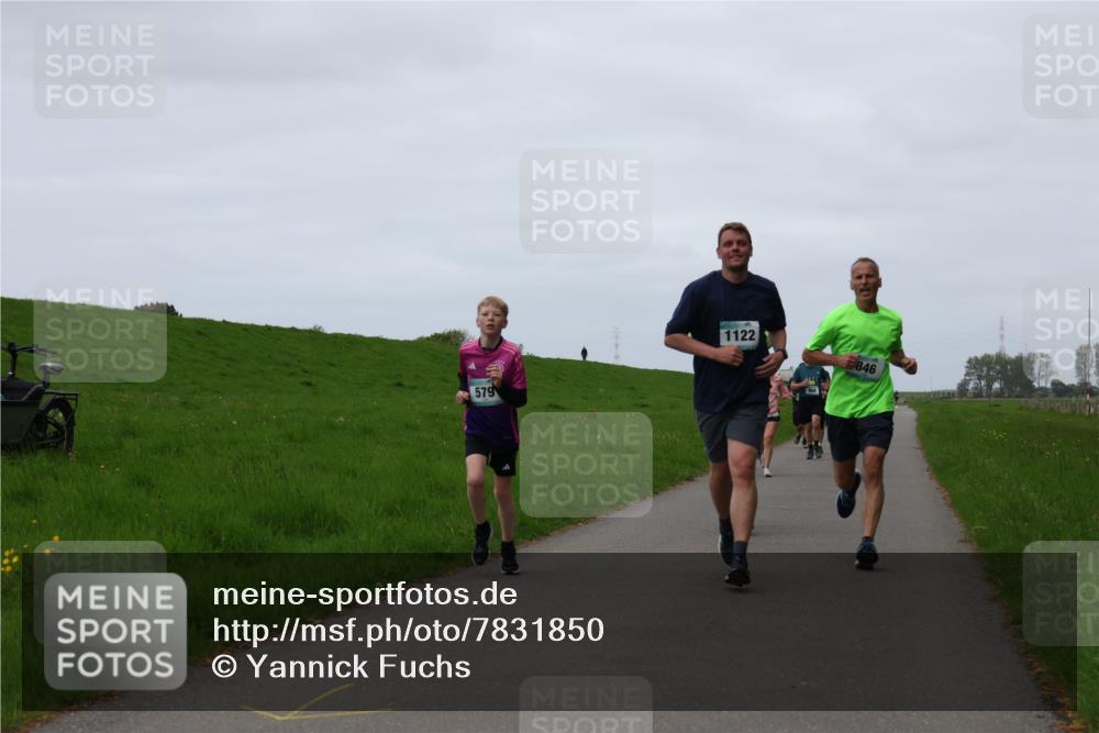 04.05.2025 - 8. Wedeler Halbmarathon Yannick Fuchs http://msf.ph/oto/7831850 04.05.2025 11:20:41 Laufen 579, 1122, 846 meine-sportfotos.de