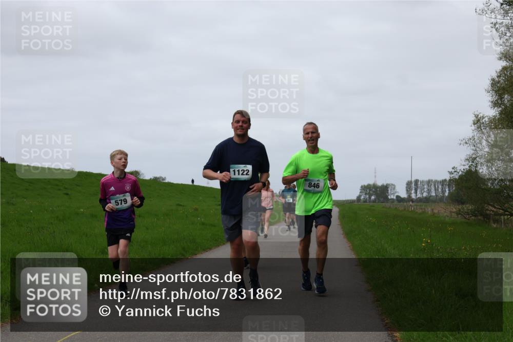 04.05.2025 - 8. Wedeler Halbmarathon Yannick Fuchs http://msf.ph/oto/7831862 04.05.2025 11:20:41 Laufen 579, 1122, 846 meine-sportfotos.de