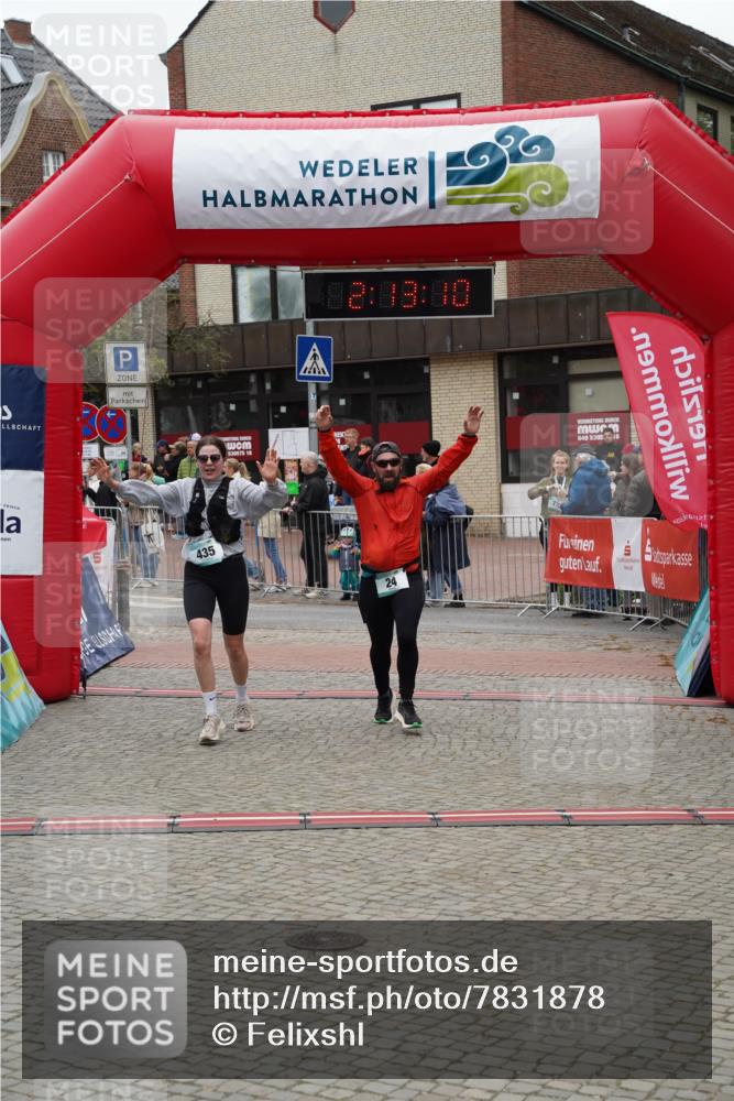 04.05.2025 - 8. Wedeler Halbmarathon Felixshl http://msf.ph/oto/7831878 04.05.2025 12:13:08 Ziel 24, 272, 435 meine-sportfotos.de