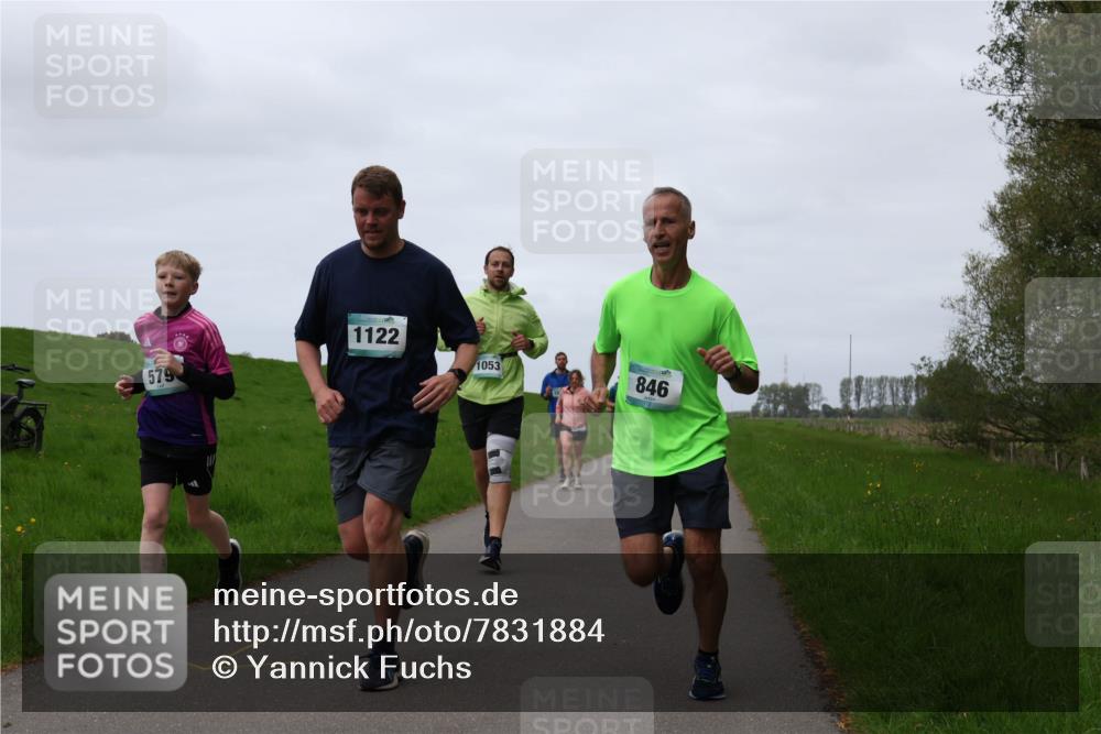 04.05.2025 - 8. Wedeler Halbmarathon Yannick Fuchs http://msf.ph/oto/7831884 04.05.2025 11:20:42 Laufen 1122, 1053, 579, 846 meine-sportfotos.de