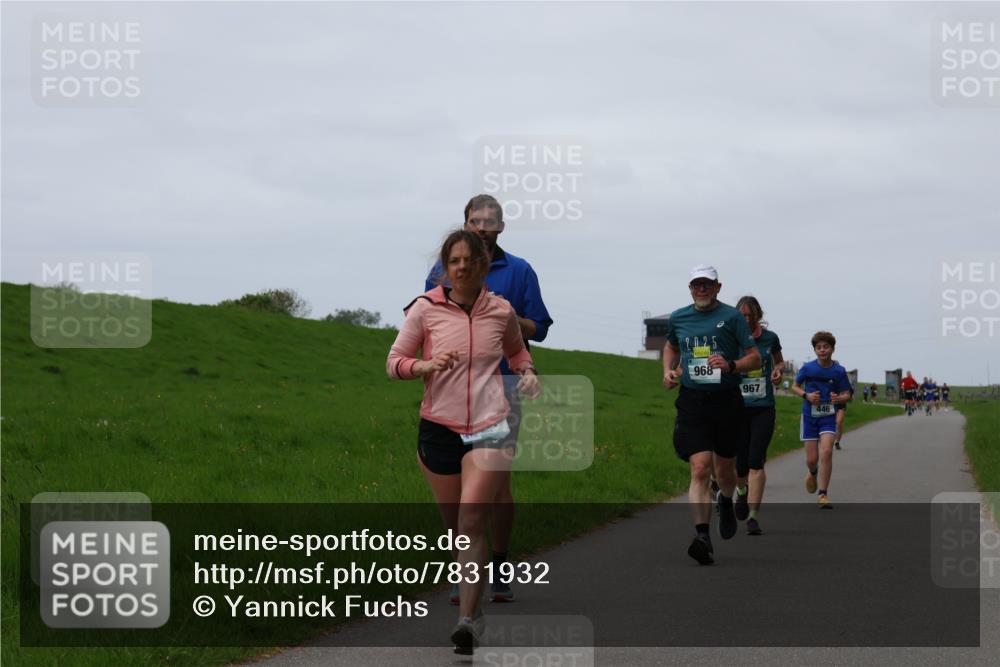 04.05.2025 - 8. Wedeler Halbmarathon Yannick Fuchs http://msf.ph/oto/7831932 04.05.2025 11:20:45 Laufen 2025, 968, 967, 446 meine-sportfotos.de